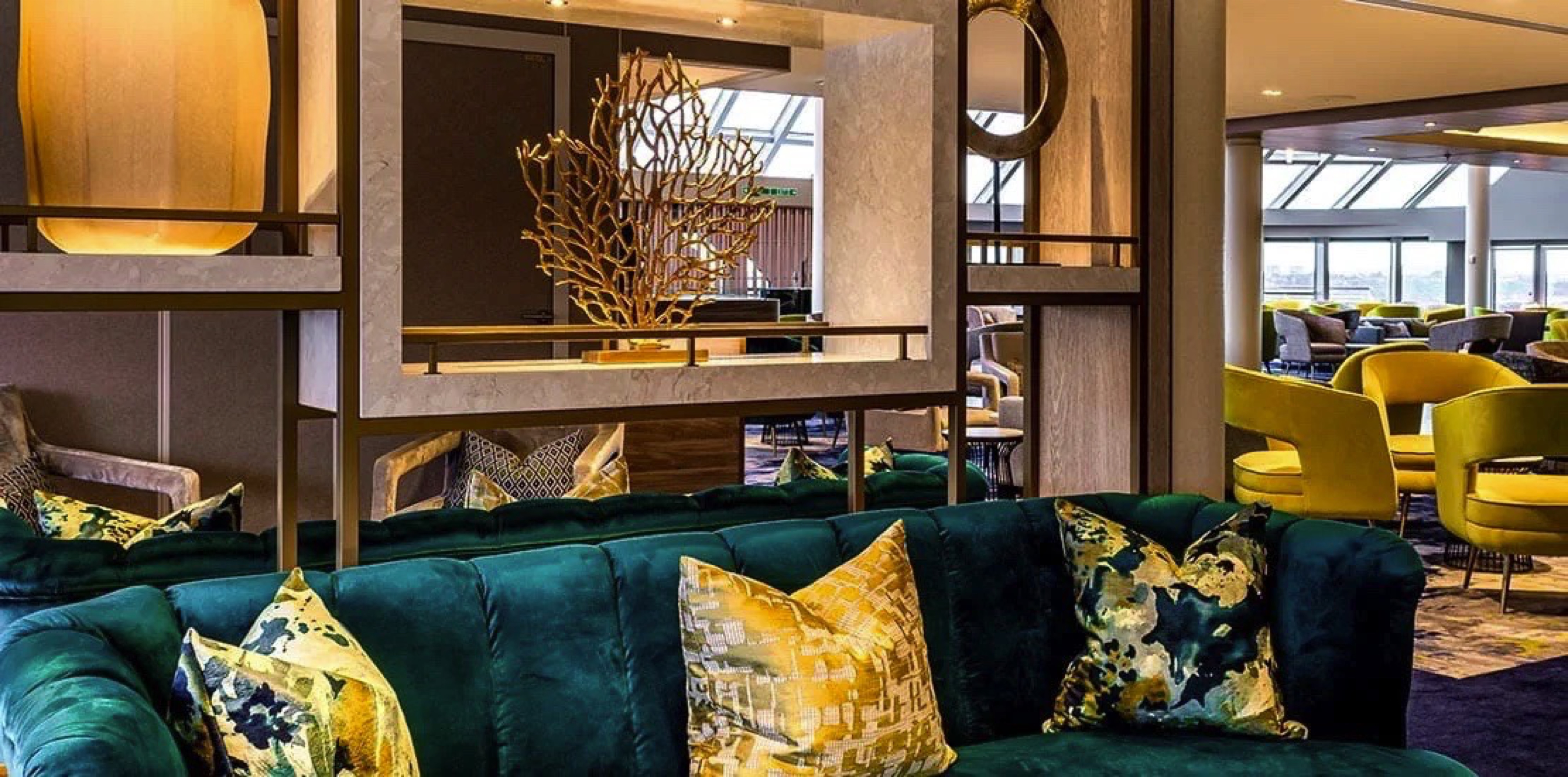 Spirit of Adventure - Britannia Lounge